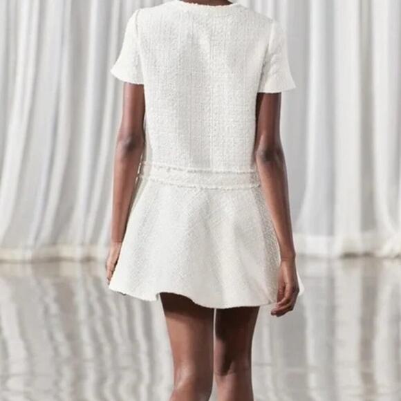 NWTs Zara Tweed Short Structured Dress with Gold Buttons ZW Collection (L) - Picture 2 of 14